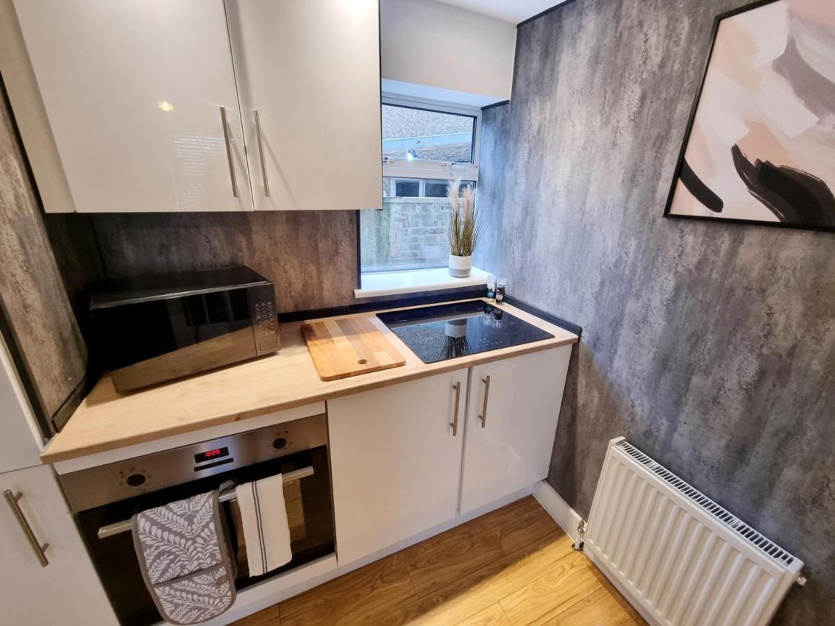 Cosy Apartment Nearby Train Station! Watford  Exteriör bild
