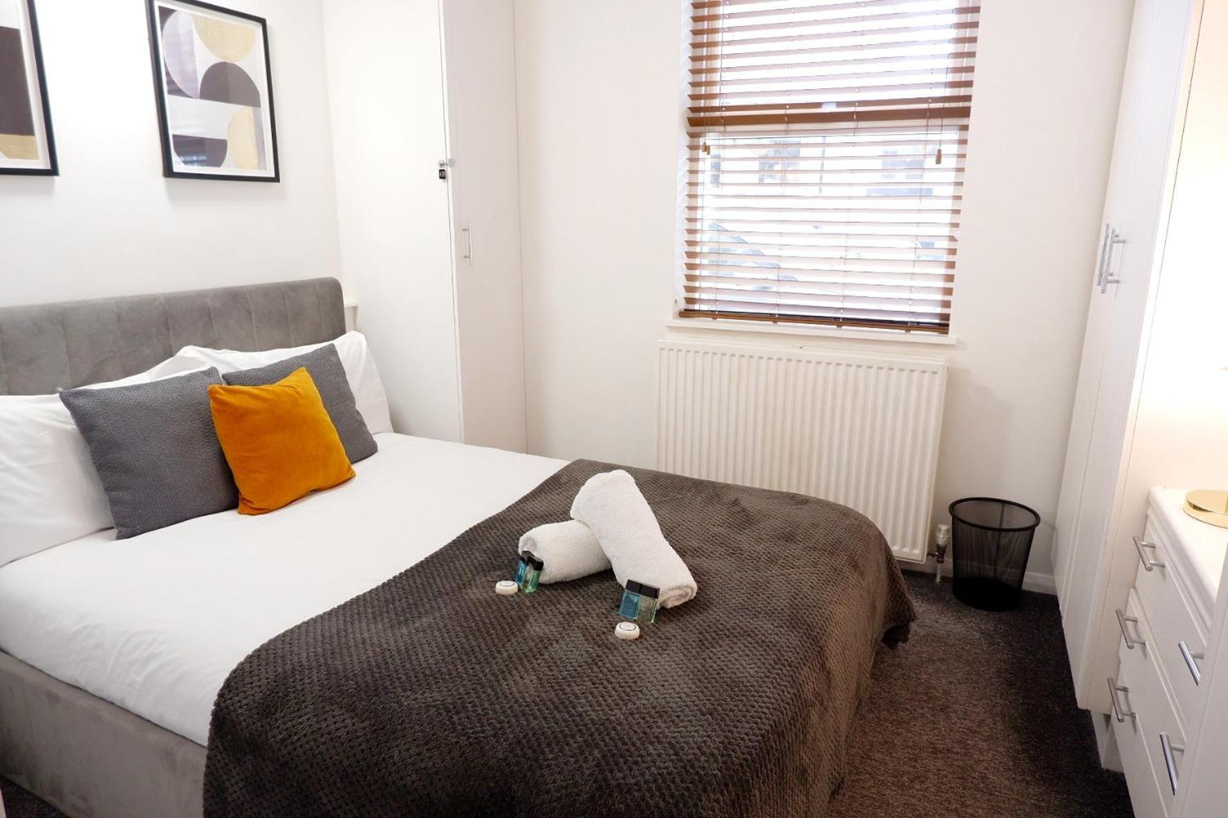 Cosy Apartment Nearby Train Station! Watford  Exteriör bild